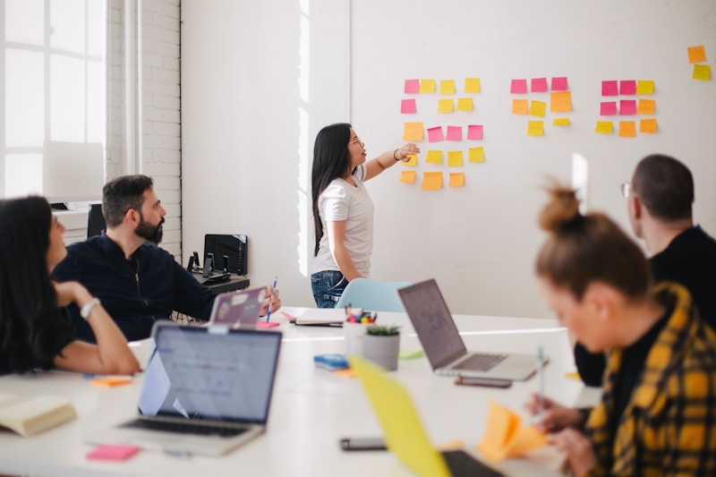 Business IT solutions and analytics